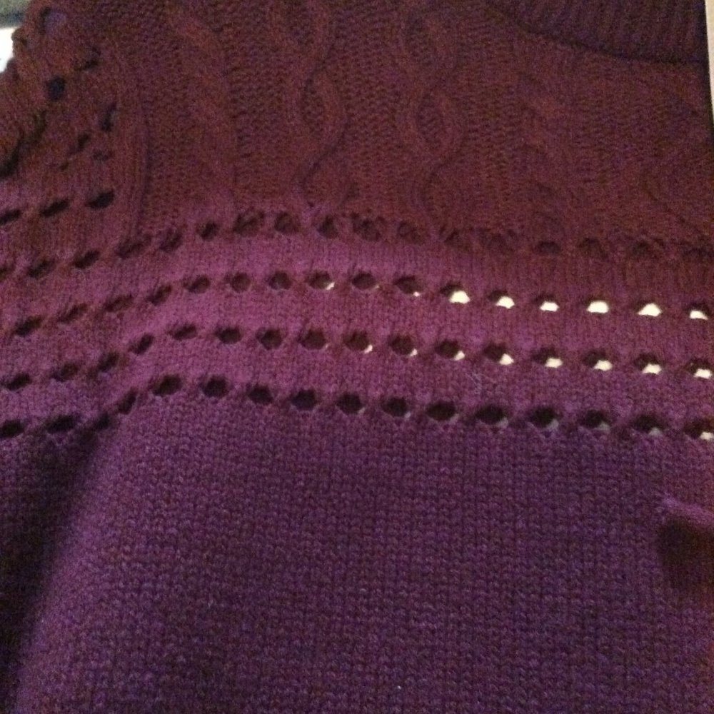 Ladies Top - Picture 4 of 7